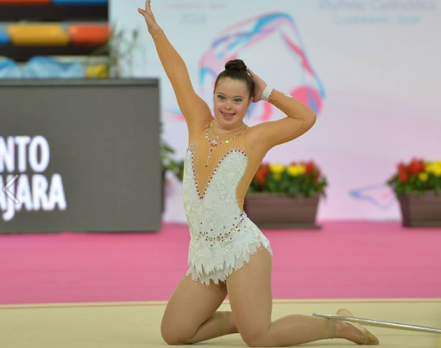 Sara realizando una exhibición en la Copa del Mundo de Guadalajara.