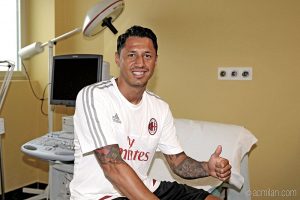 Lapadula tras pasar lo exámenes médicos (@ACMilan)