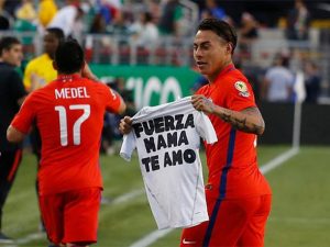 Vargas jugó el partido perfecto, 4 a México (perú.com)