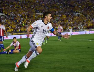 James celebra el segundo del partido (imagen: @ronaldi7mo)