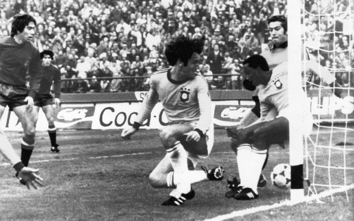 El mítico (no) gol de Cardeñosa ante Brasil (Foto: besoccer.com)