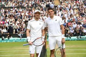 Andy Murray y Milos Raonic a punto de iniciar la final / Foto vía: wimbledon.com