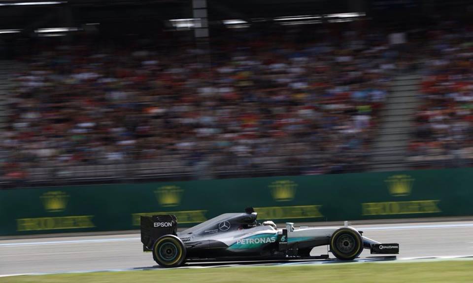 Hamilton durante los Libres// Fuente: Mercedes AMG F1