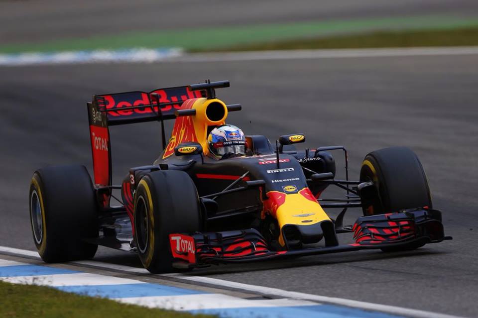 Riccardo durante los Libres 3.// Fuente: Red Bull Racing