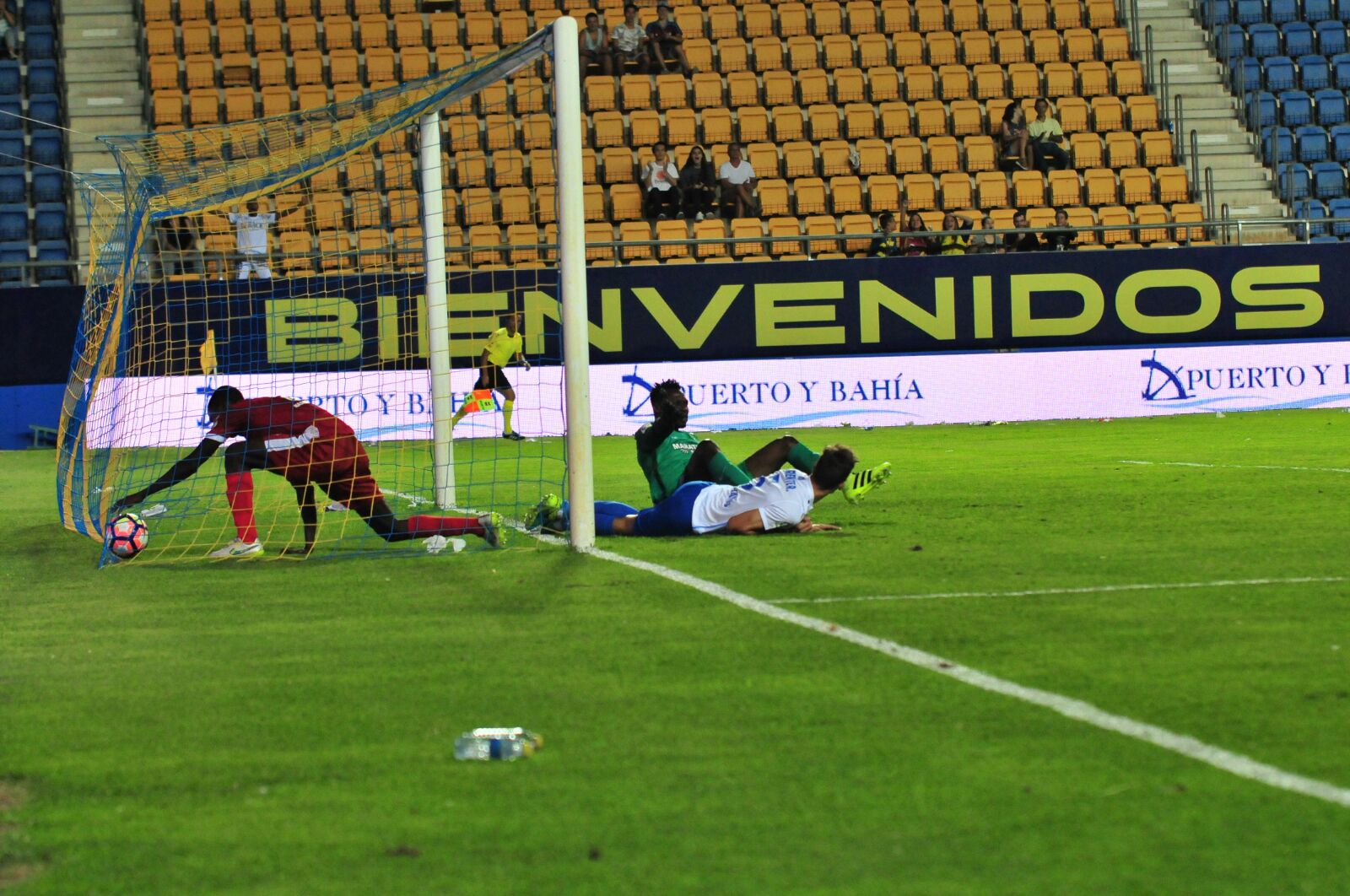 Gol del equipo Nigeriano. Foto: Eldesmarque.