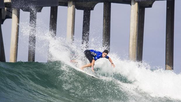 Maniobra de Luis Díaz en el Vans US Open Junior - Foto WSL