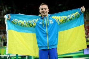 Oleg Verniaiev, oro en paralelas. Imagen Ukranian Law