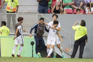 Corea celebra el gol del triunfo (sopitas.com)