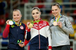 Podio de aparato. Imagen por Olympic.org