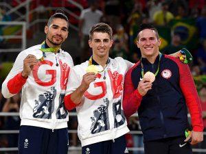 Medallistas de arcos GAM. Imagen de Media Just Jared JR