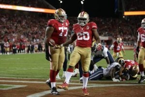 C. Hydde colaboró con 2 TD. foto: http://www.49ers.com/