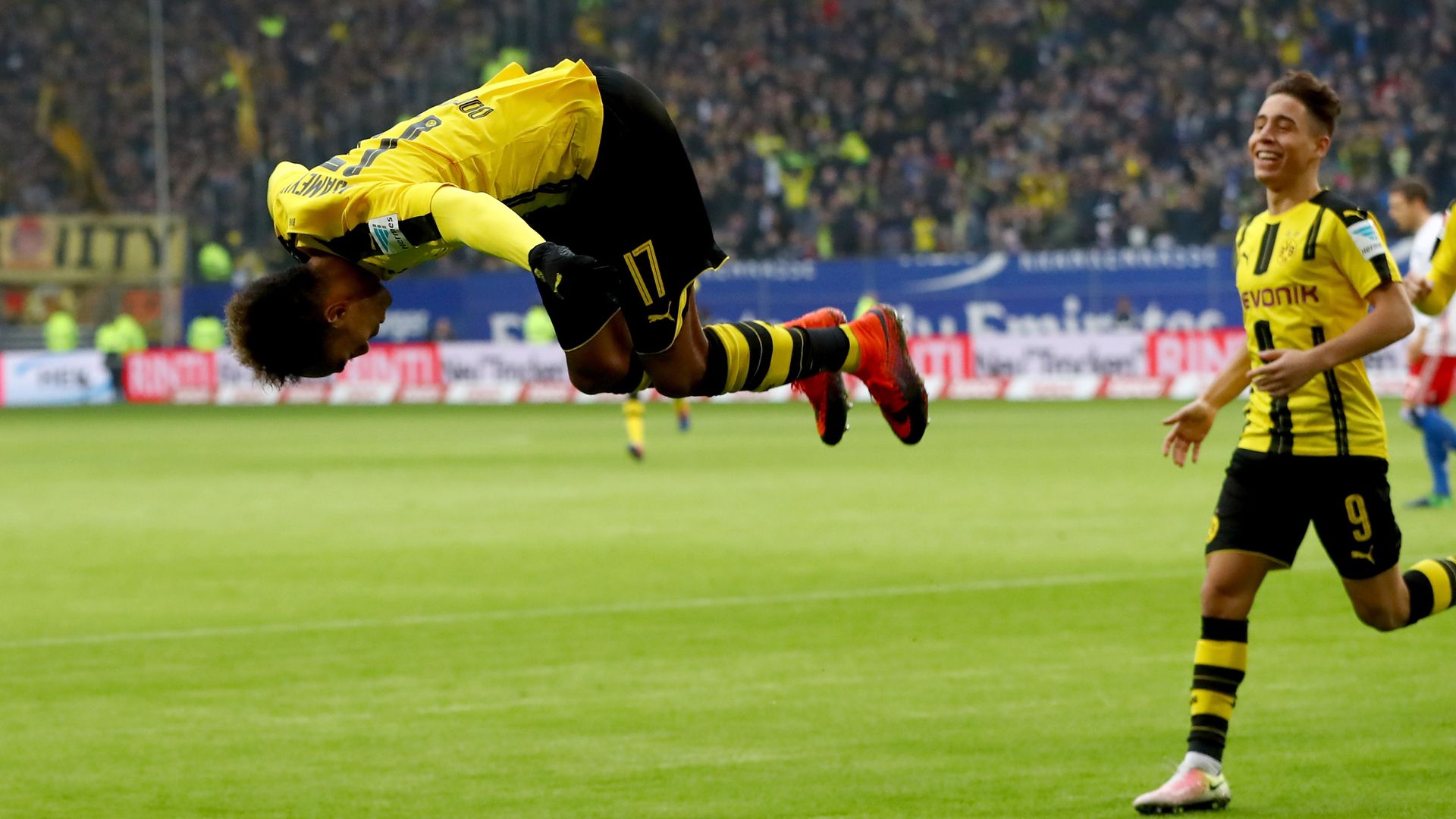 El mejor jugador del partido (Foto vía Bundesliga.de)