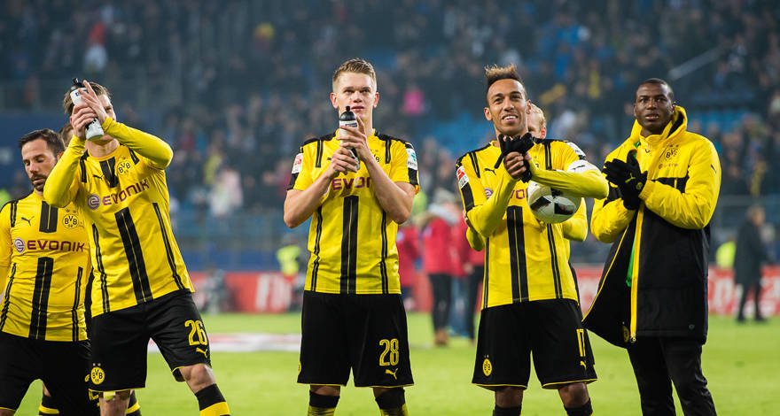 Postal del triunfo (Foto vía bundesliga.de)
