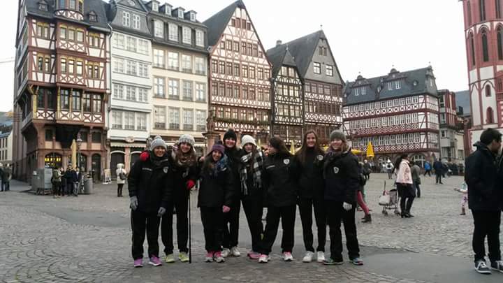 Las jugadoras del Generali HC Palau Plegamans en la Copa de Europa el 12 de noviembre de 2016