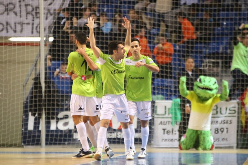 Sergio celebra un gol en su época de Palma