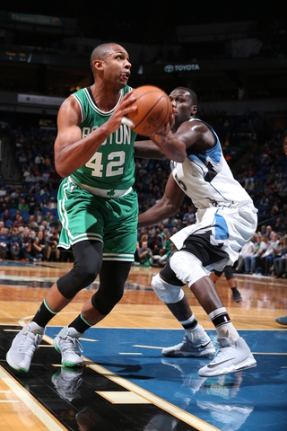 Horford tuvo la victoria en sus manos. (Photo by David Sherman/NBAE via Getty Images)