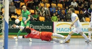 Eseverri bate a Chema en el 2-0