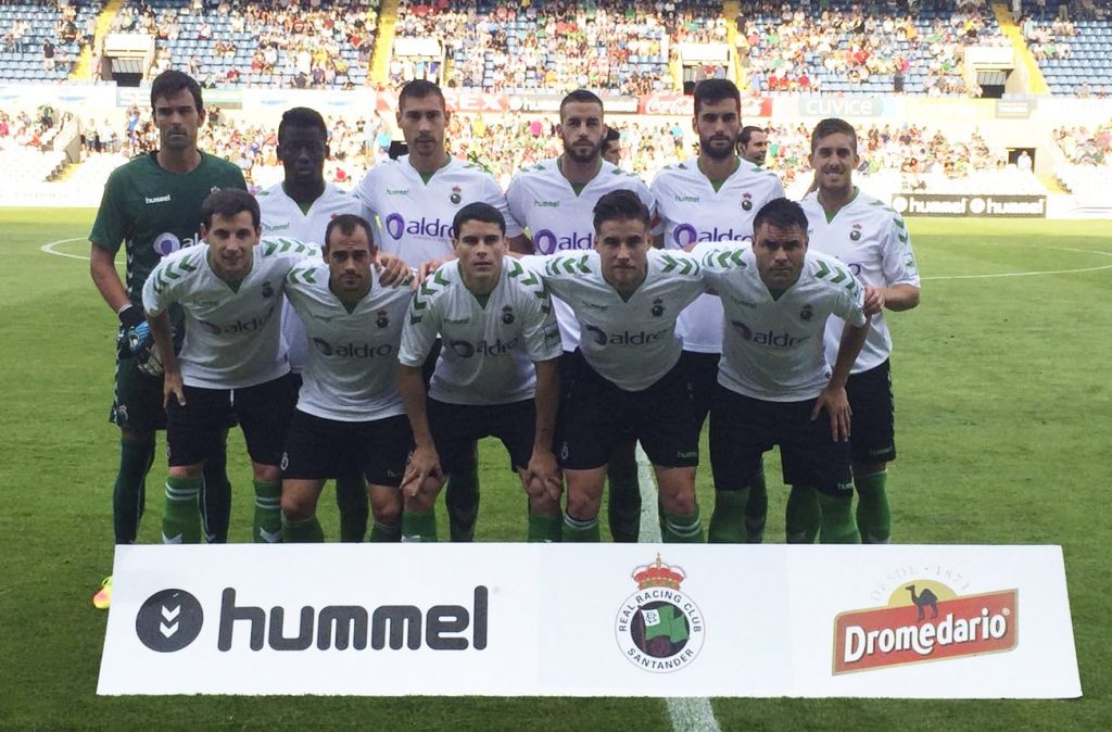 Un once inicial del Racing de Santander esta temporada (Foto: Racinguismo.com)