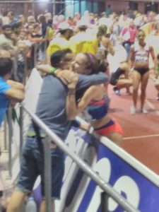 #campeonatodeespañaabsoluto #analozano @AnaloCL en una abrazo emocionante con su entrenador