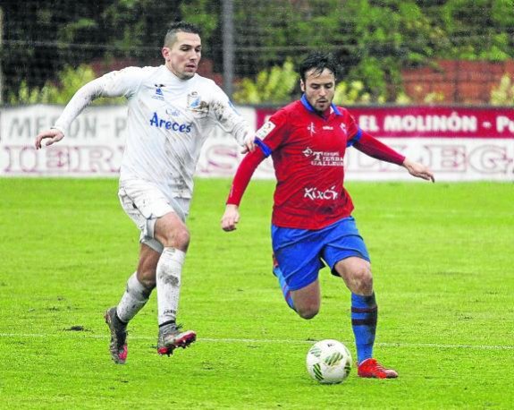 El Ceares venció al Mosconia el pasado jueves en La Cruz (Foto: LNE)
