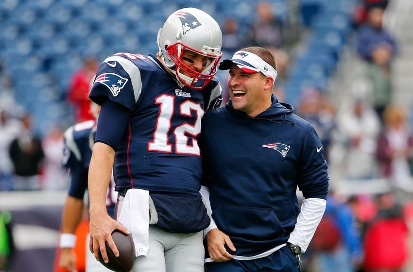 Josh McDaniels y Tom Brady