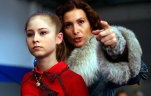 Yulia Lipnitskaya y Eteri Tutberidze