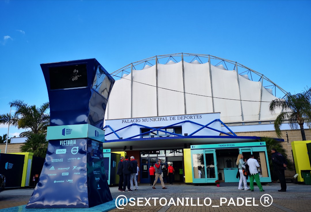 Imagen del acceso al pabellón