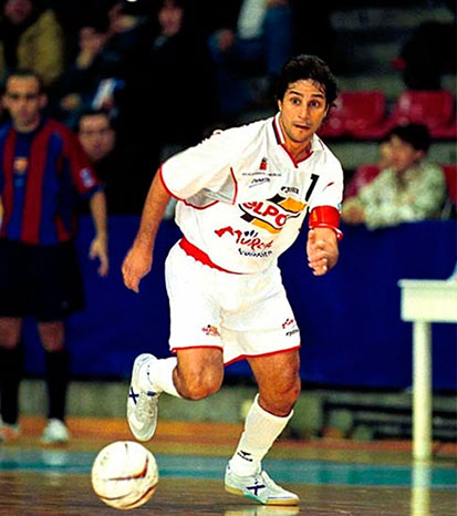 Paulo Roberto vistiendo la camiseta de ElPozo Murcia / PauloRoberto7.com