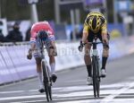 Van de Poel gana De Ronde 2020