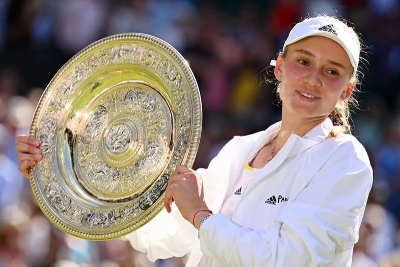Campeona defensora: Elena Rybakina