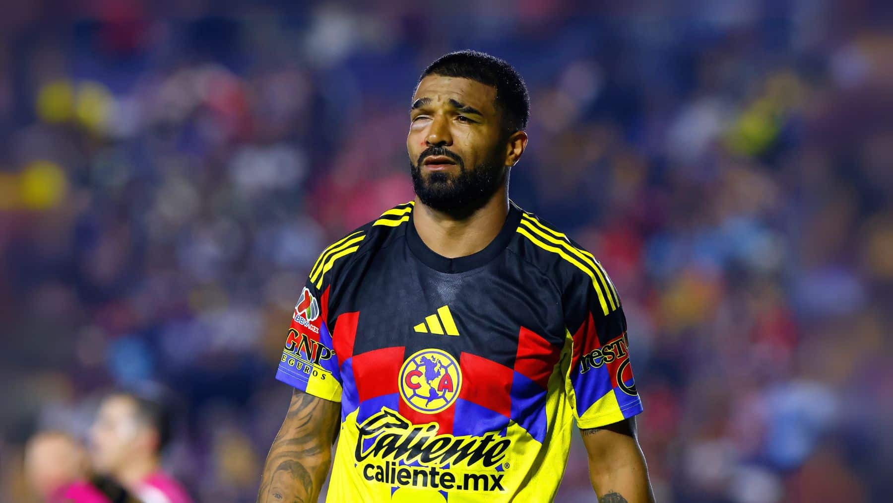 Rodrigo Aguirre enciende las alarmas en América: baja confirmada para el Clásico Capitalino