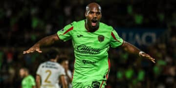 Juárez supera a Pumas con goles de Estupiñán, Pizarro y Guilherme