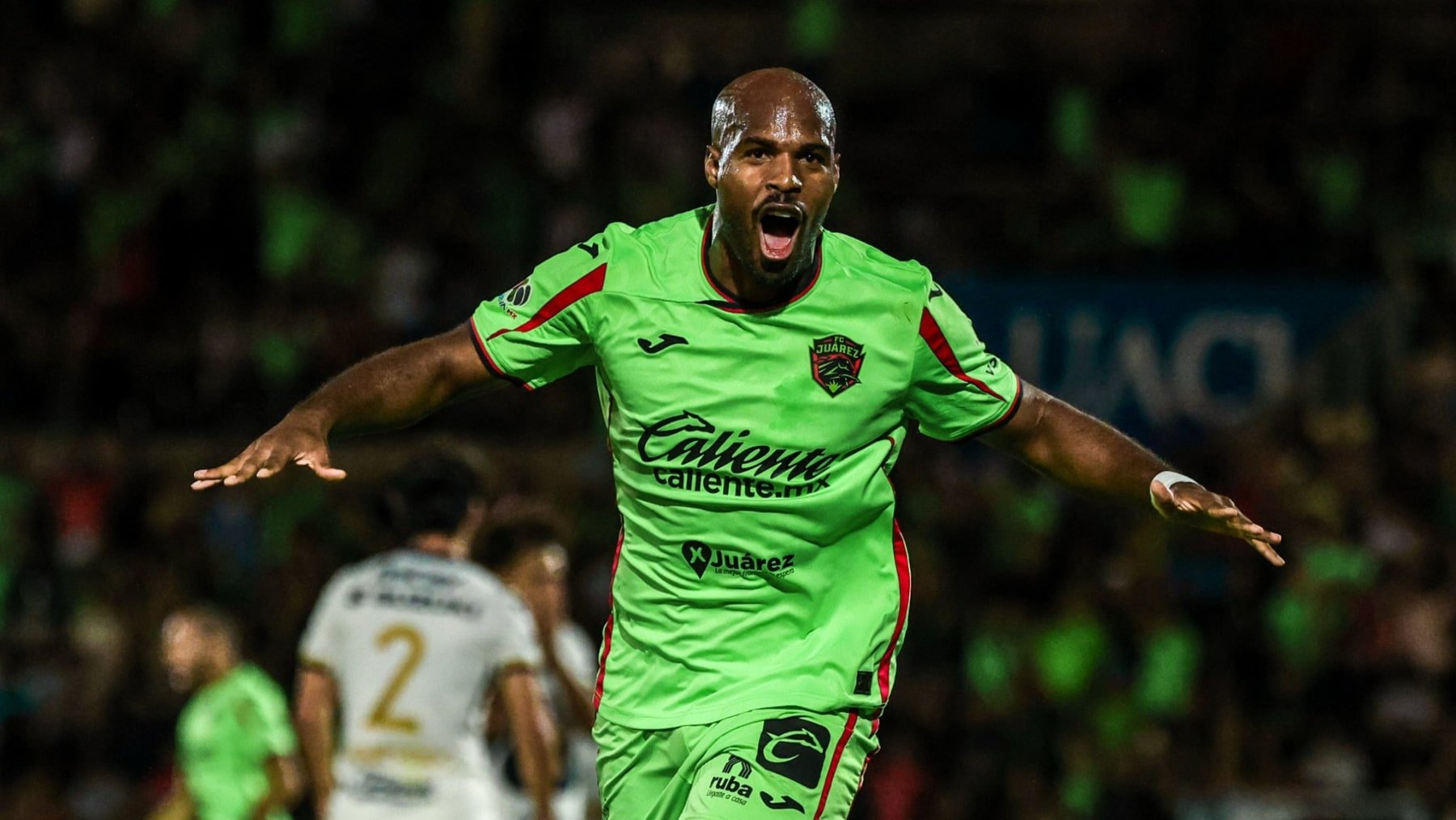 Juárez supera a Pumas con goles de Estupiñán, Pizarro y Guilherme
