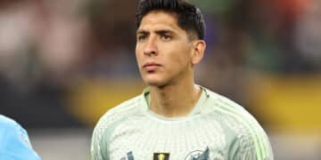 Edson Álvarez podría ser dirigido por Zinedine Zidane