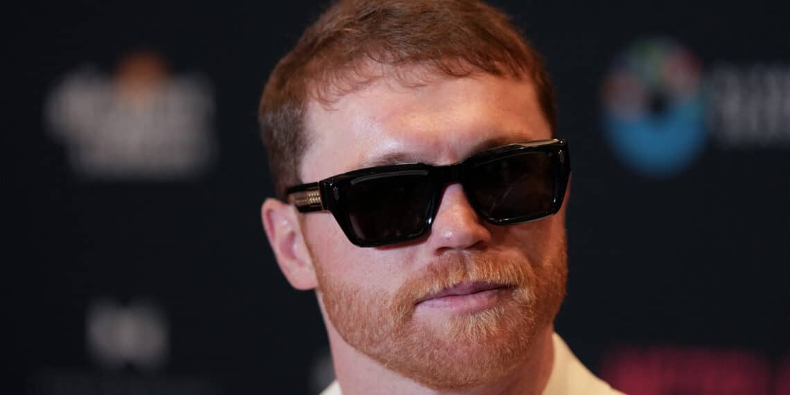 Canelo Álvarez coquetea con comparar al Atlas