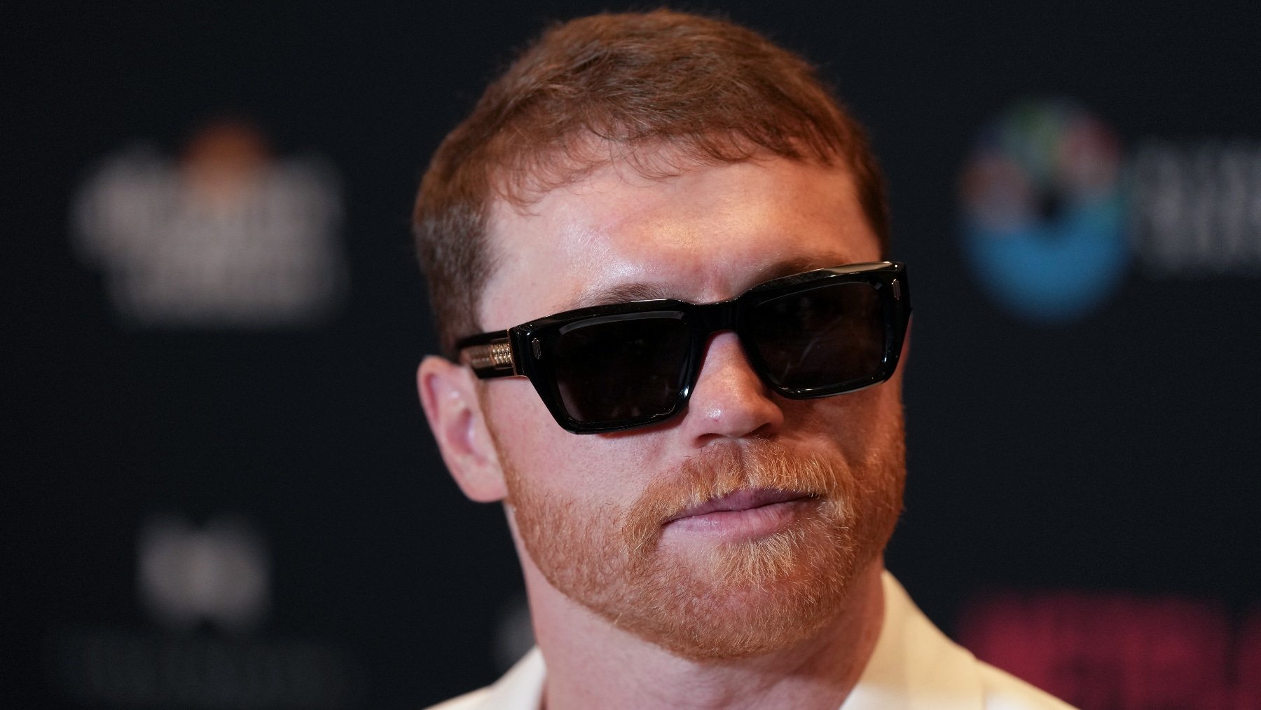 Canelo Álvarez coquetea con comparar al Atlas