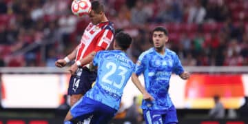 Chivas y Tigres reparten puntos después de una tormenta