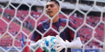 Clásico Nacional 2025: Rangel desafía al América con un mensaje de orgullo rojiblanco