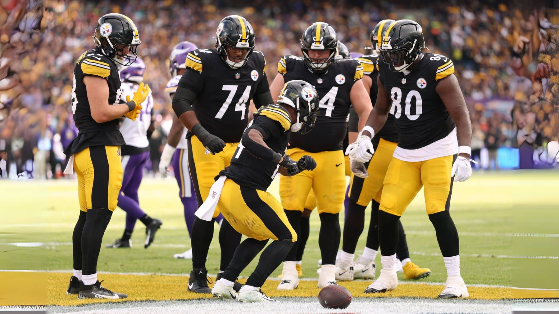 NFL histórica: Steelers arruinan la fiesta de Minnesota con defensiva demoledora en Dublín