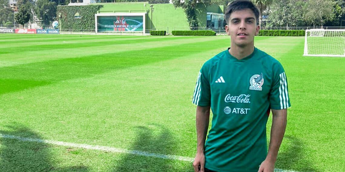 Xavier Biscayzacú, el uruguayo que podría jugar para Chivas