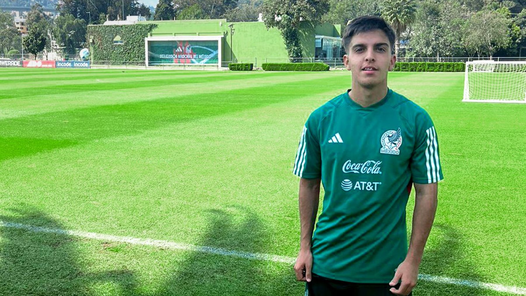 Xavier Biscayzacú, el uruguayo que podría jugar para Chivas