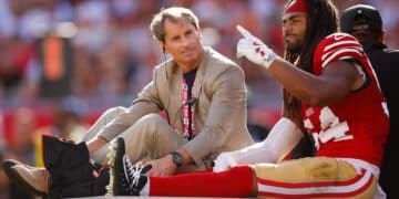 Fred Warner queda fuera todo el año por tobillo dislocado