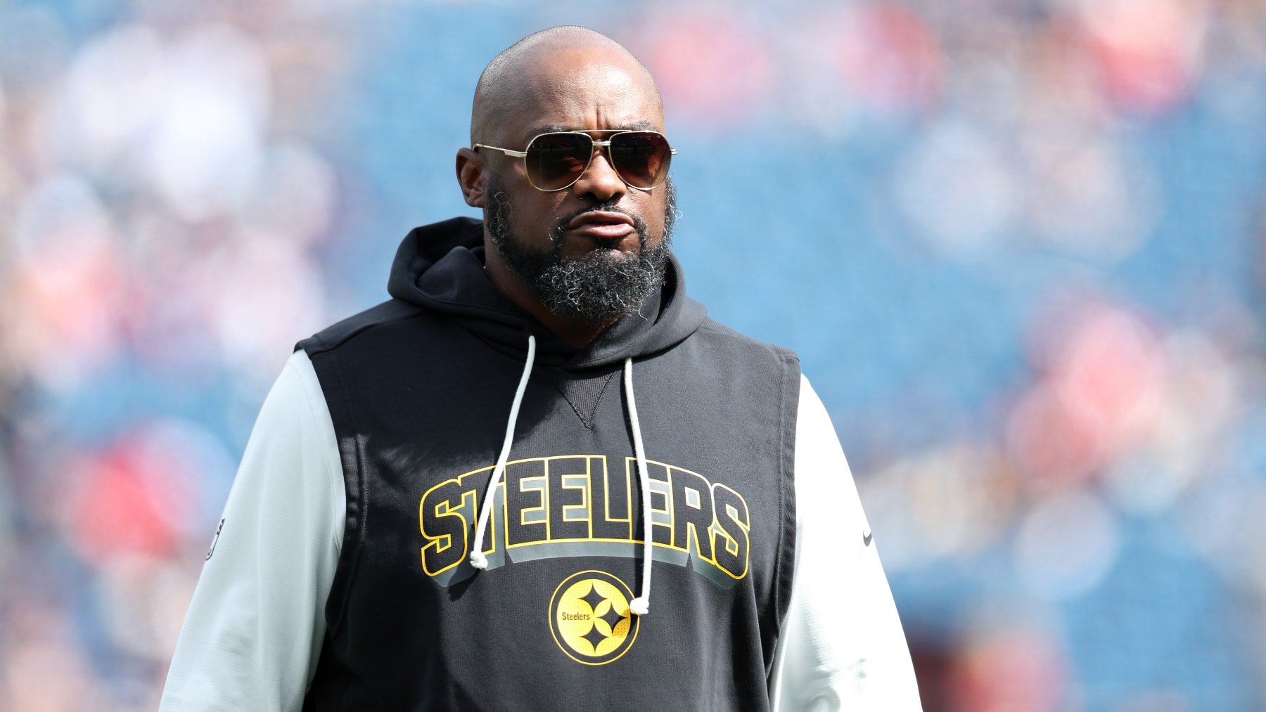 Mike Tomlin cuestiona el intercambio de Joe Flacco