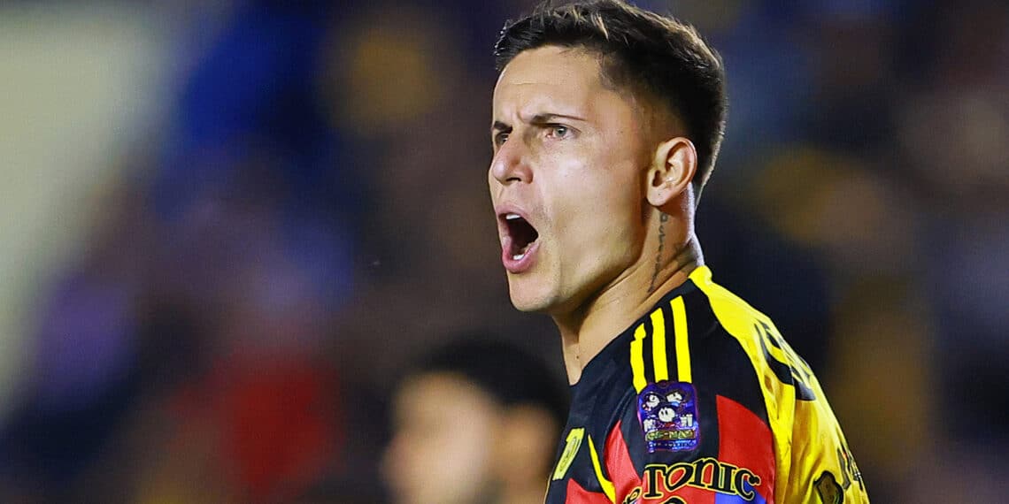 Brian Rodríguez renueva con América hasta 2029