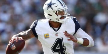 Dak Prescott se toma con calma los cánticos de MVP