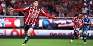 Lucha de infarto por el goleo: Dos Joaos lideran, pero un mexicano amenaza el trono del Apertura 2025