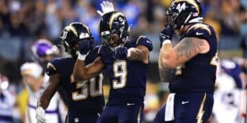 Justin Herbert Desarma a los Vikings en una Victoria Contundente de los Chargers por 37-10