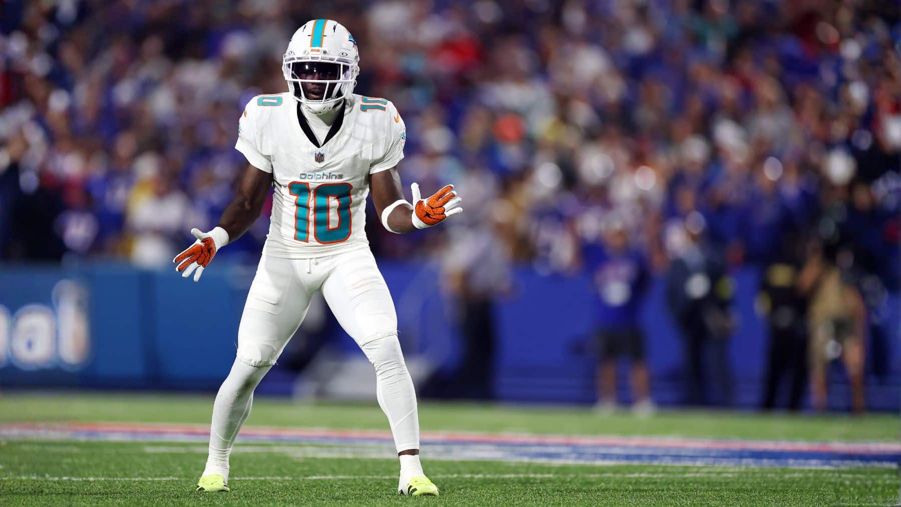 Tyreek Hill pone en vilo a los Dolphins: ¿La grave lesión de rodilla acelera su retiro de la NFL?