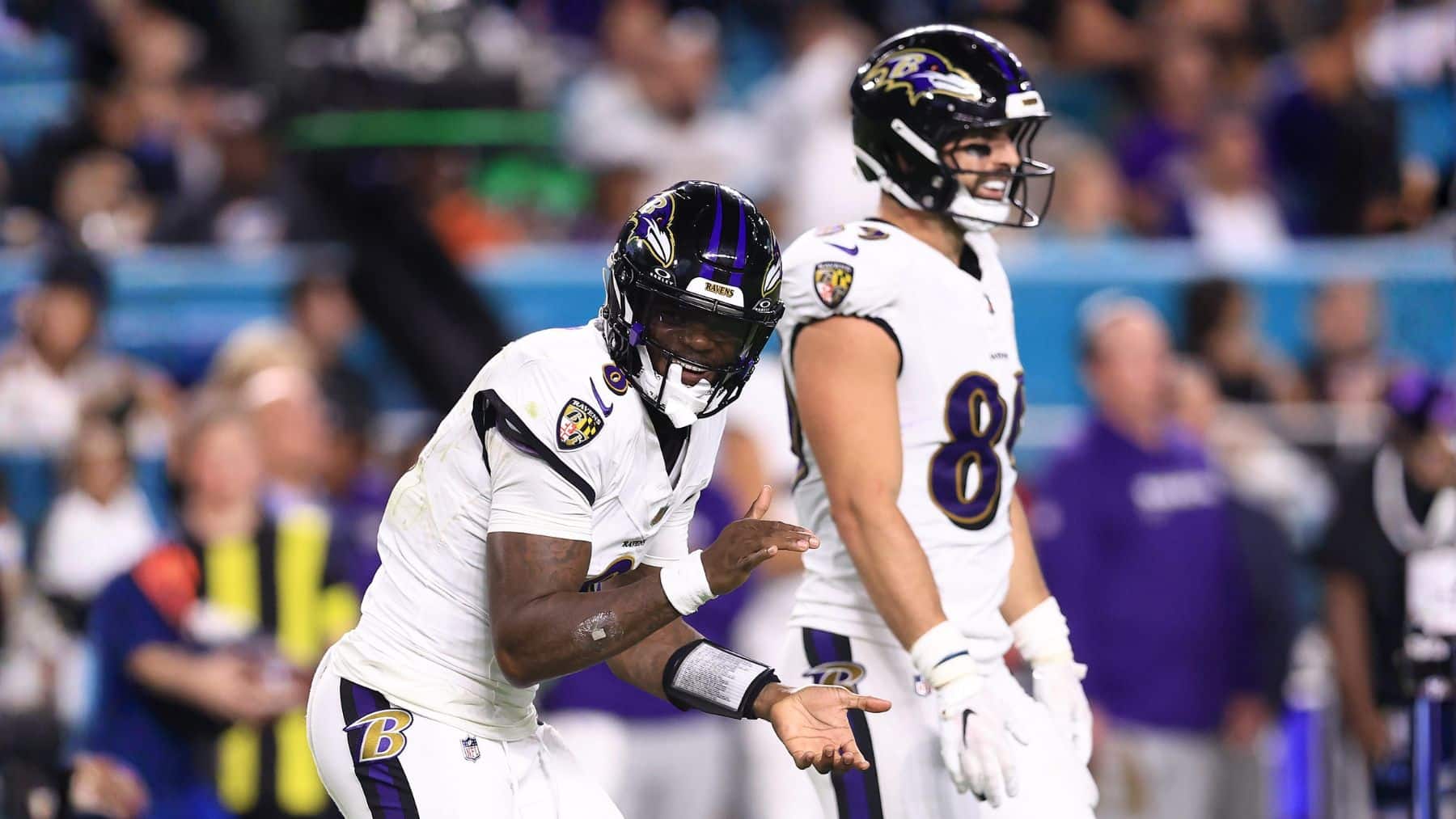 Lamar Jackson Sella una Noche Dominante: Ravens Vencen 28-6 a Dolphins en el Thursday Night Football