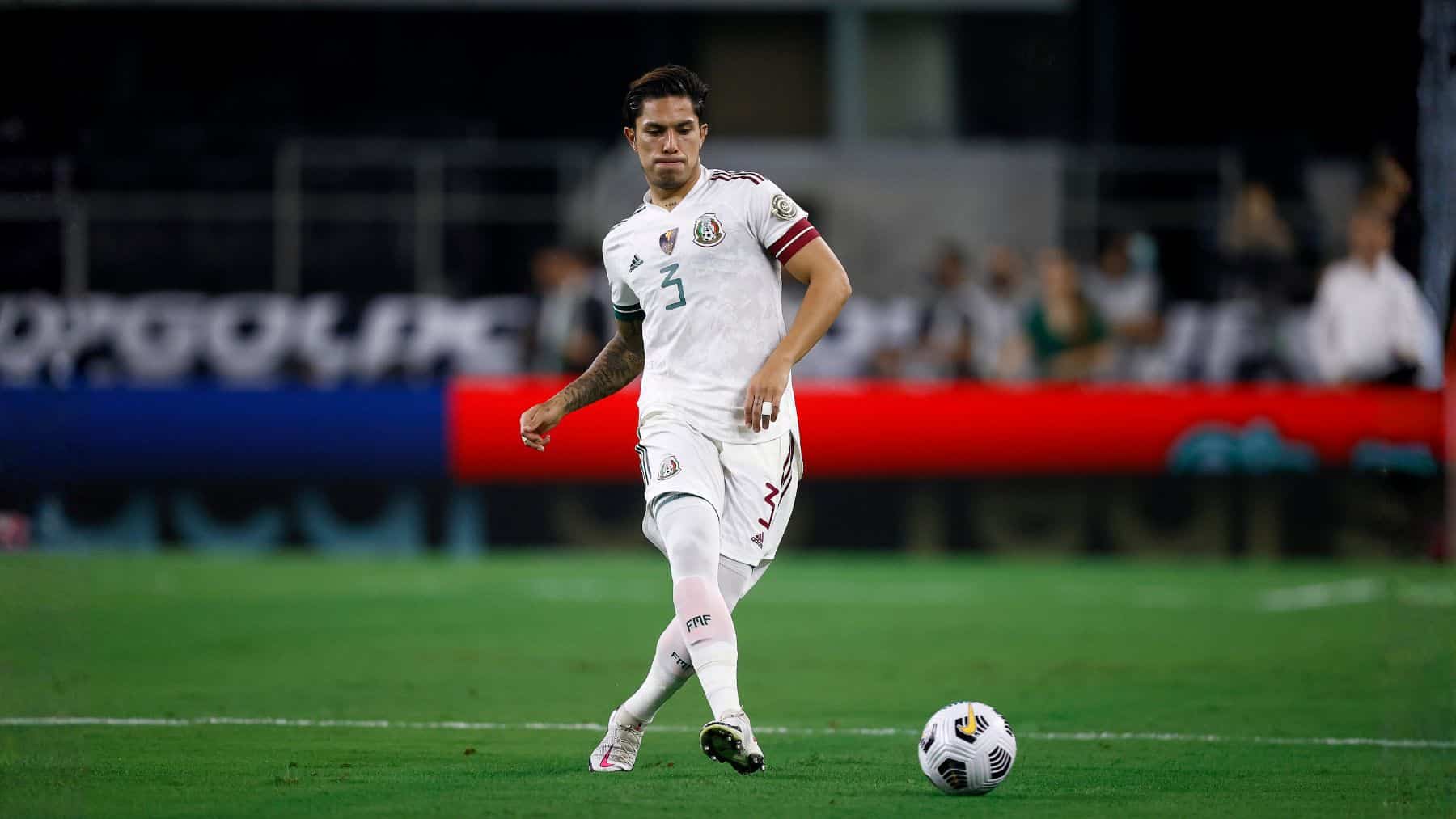 Carlos Salcedo se ve en el Mundial 2026: ¿Confianza o desconexión de la realidad?